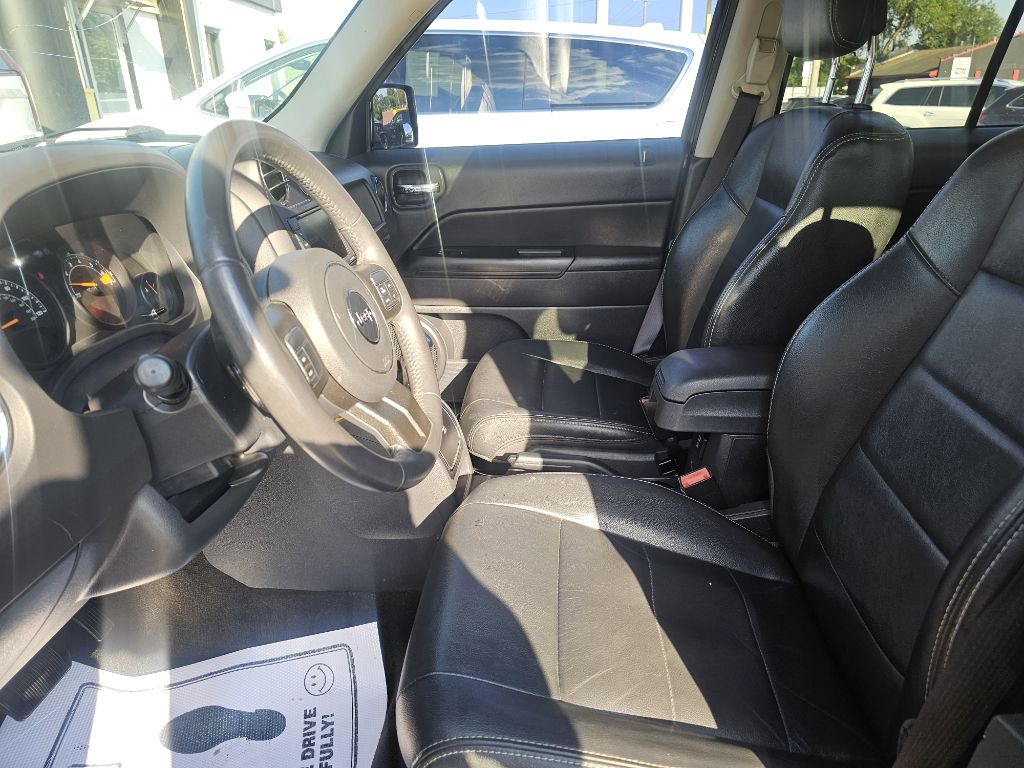Photo 21 of this JEEP PATRIOT