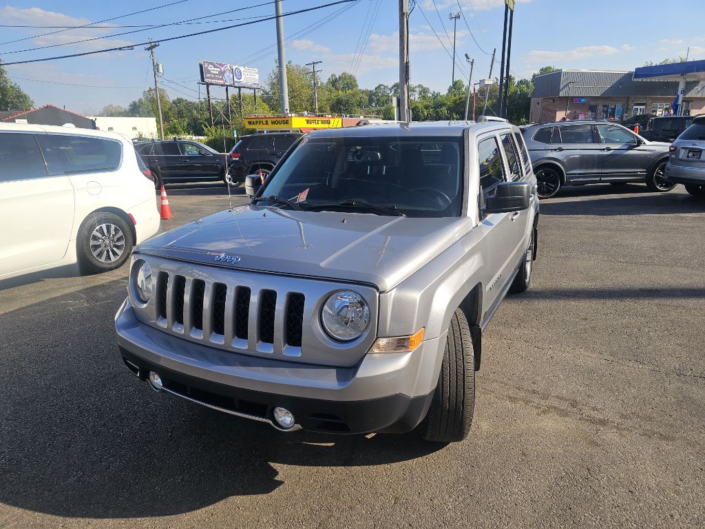 Photo 3 of this JEEP PATRIOT