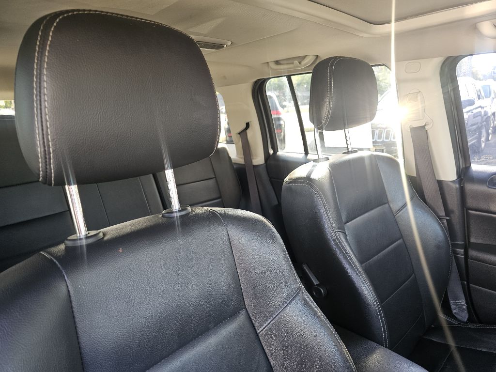 Photo 57 of this JEEP PATRIOT