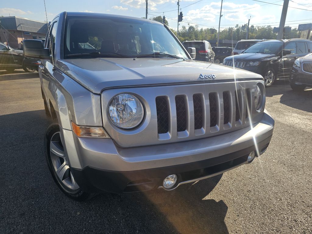 Photo 4 of this JEEP PATRIOT