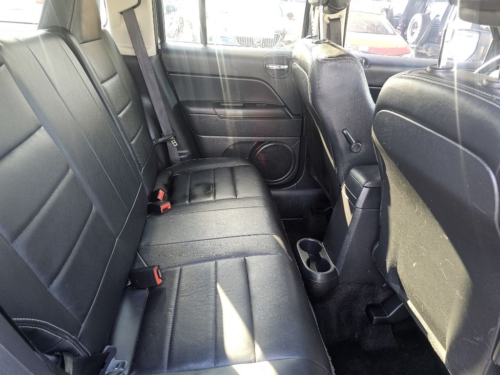 Photo 52 of this JEEP PATRIOT
