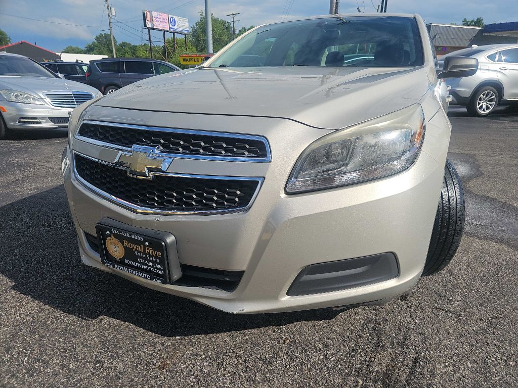 Photo 7 of this CHEVROLET MALIBU LS