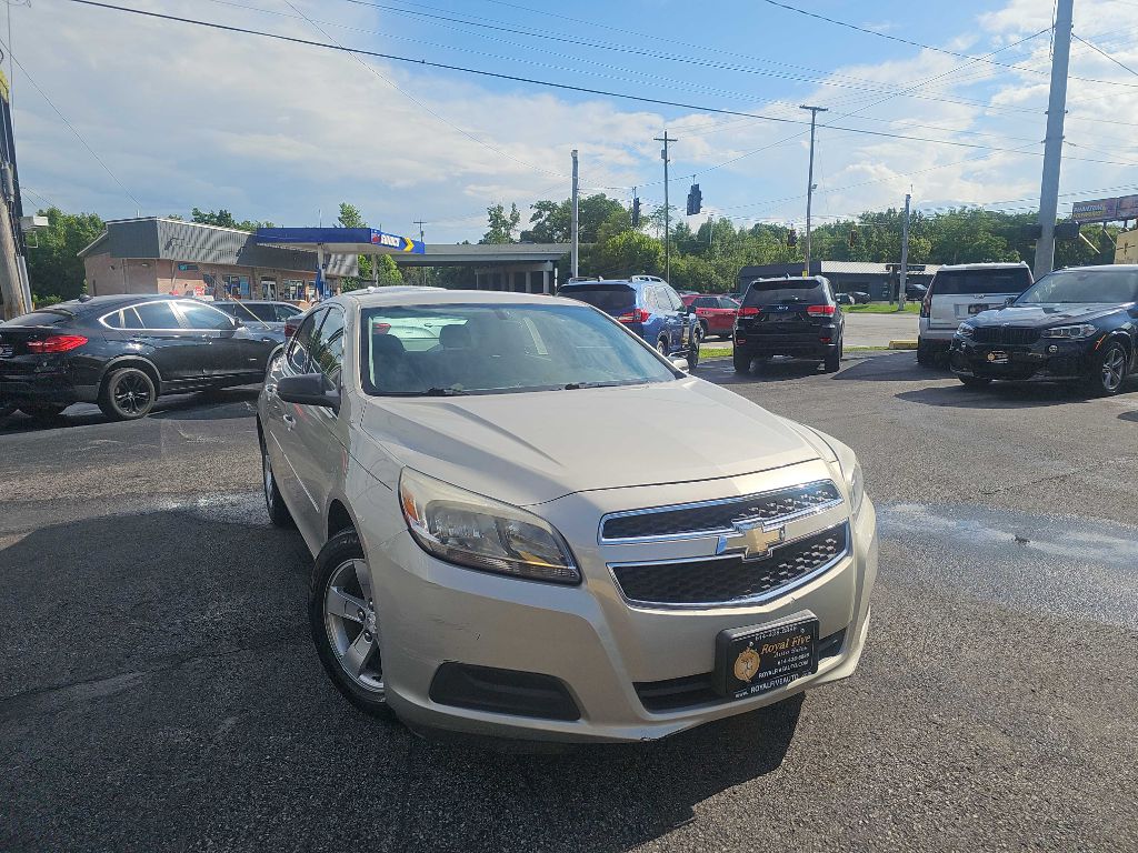 Photo 3 of this CHEVROLET MALIBU LS