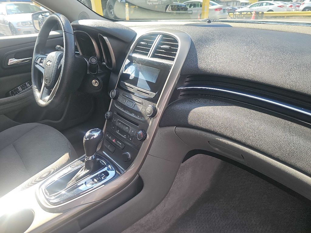 Photo 37 of this CHEVROLET MALIBU LS