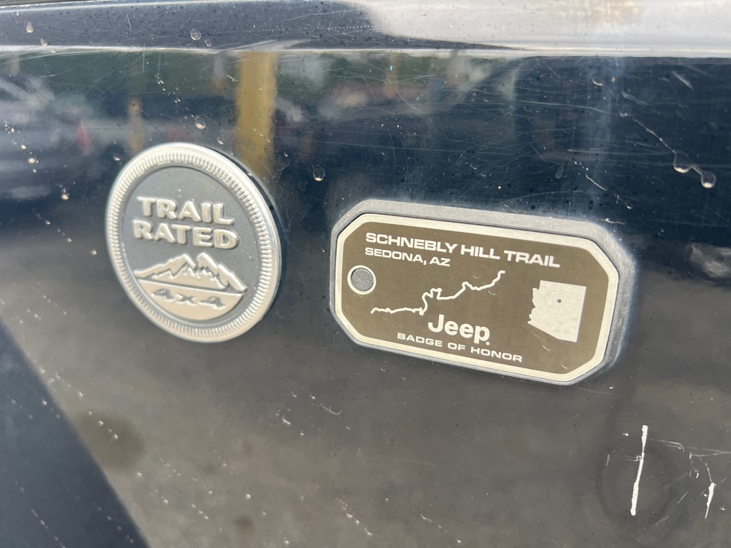 Photo 25 of this JEEP WRANGLER UNLIMI