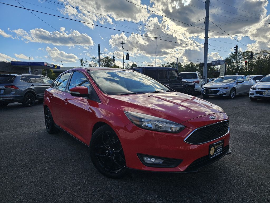 Photo 2 of this FORD FOCUS SE