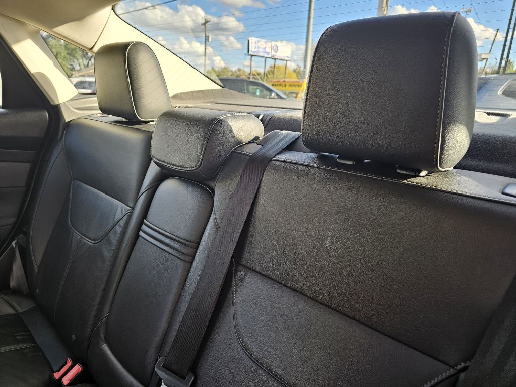 Photo 38 of this FORD FOCUS SE