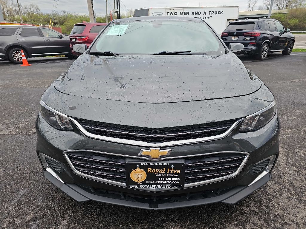 Photo 7 of this CHEVROLET MALIBU LT