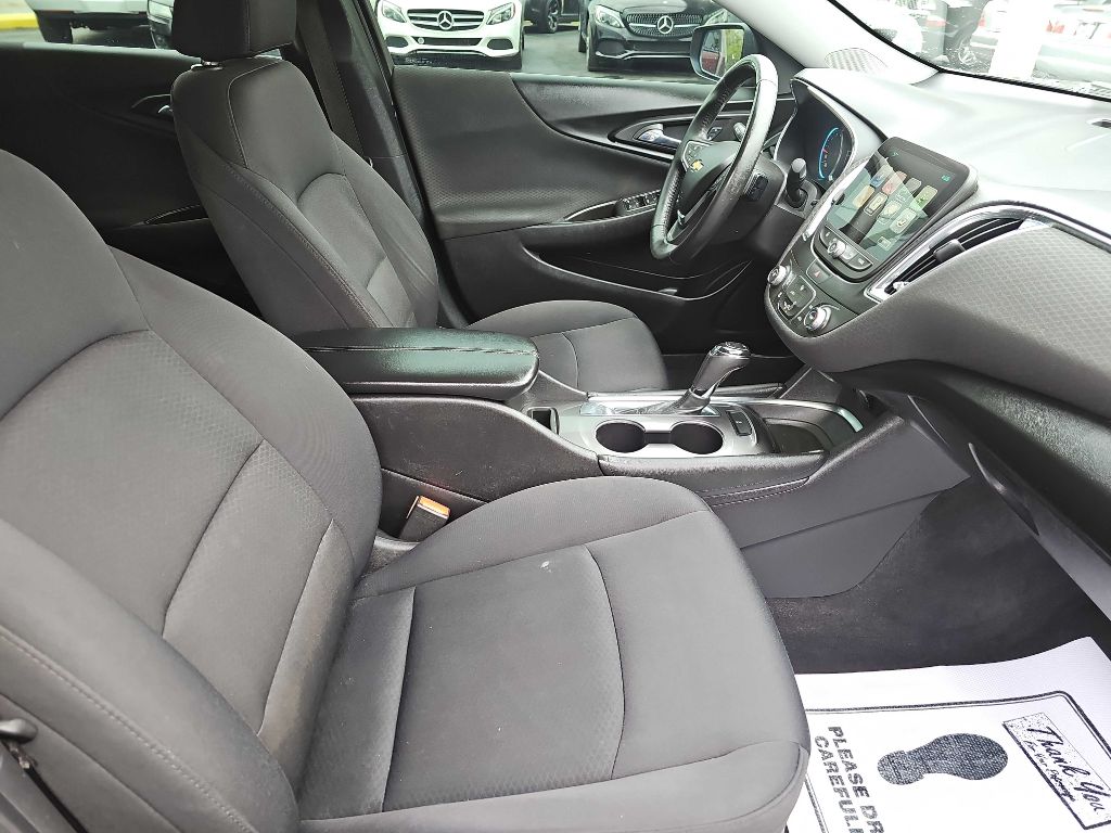 Photo 46 of this CHEVROLET MALIBU LT