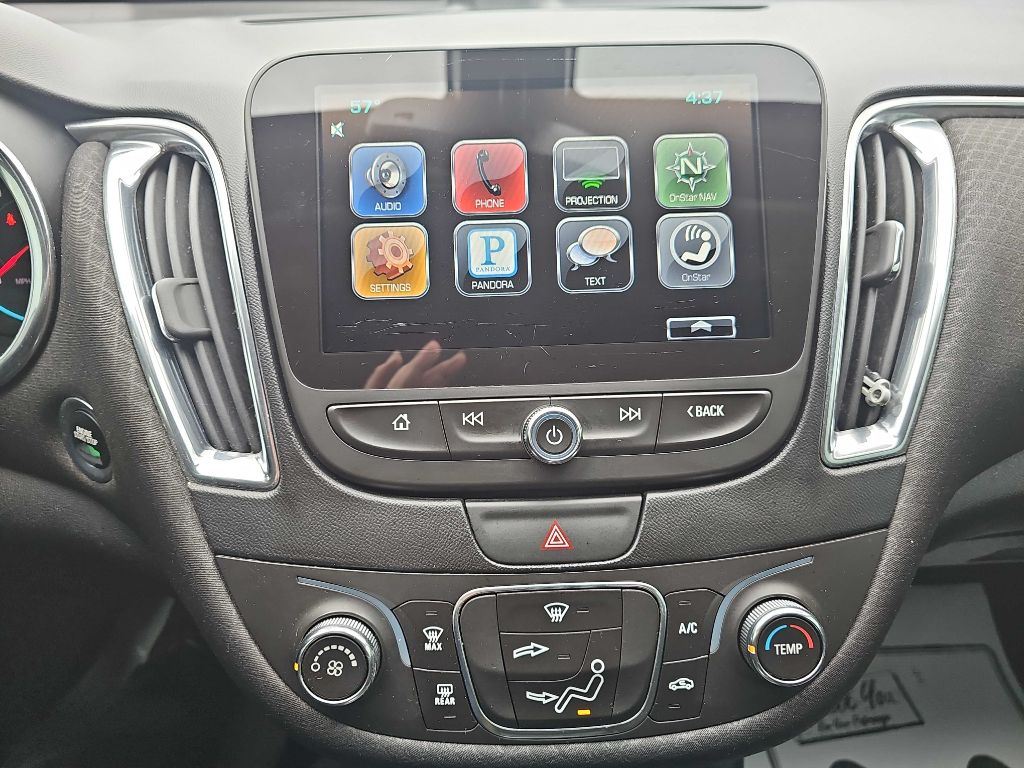 Photo 27 of this CHEVROLET MALIBU LT