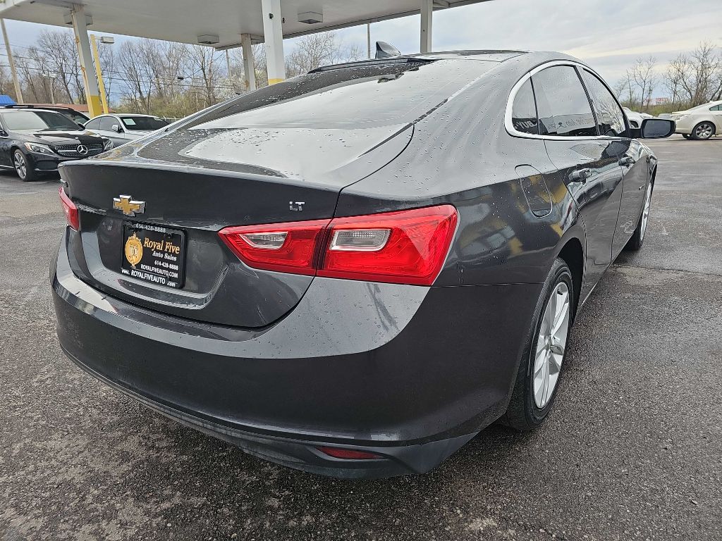 Photo 19 of this CHEVROLET MALIBU LT