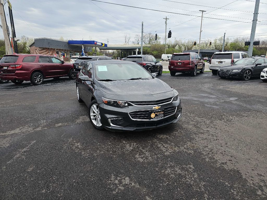 Photo 3 of this CHEVROLET MALIBU LT