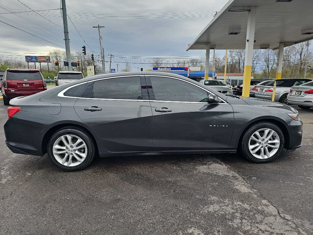 Photo 18 of this CHEVROLET MALIBU LT