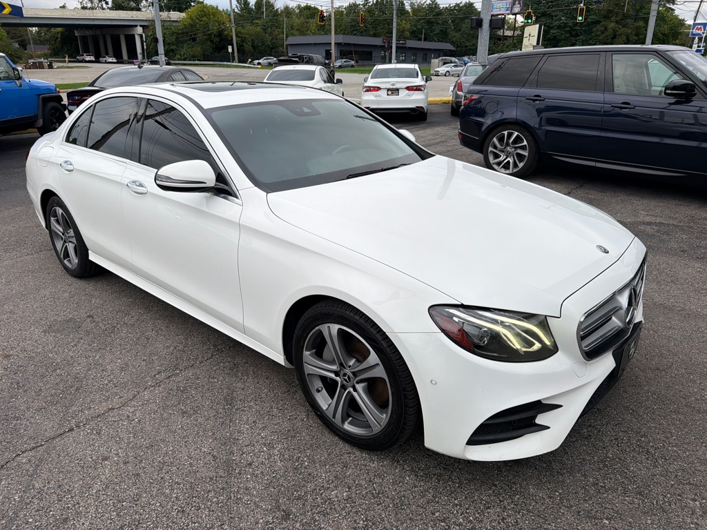Photo 59 of this MERCEDES-BENZ E300 4MATIC