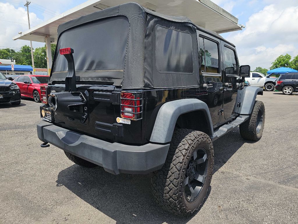 Photo 17 of this JEEP WRANGLER UNLIMI
