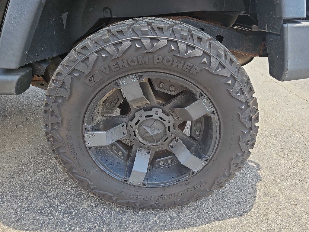 Photo 23 of this JEEP WRANGLER UNLIMI
