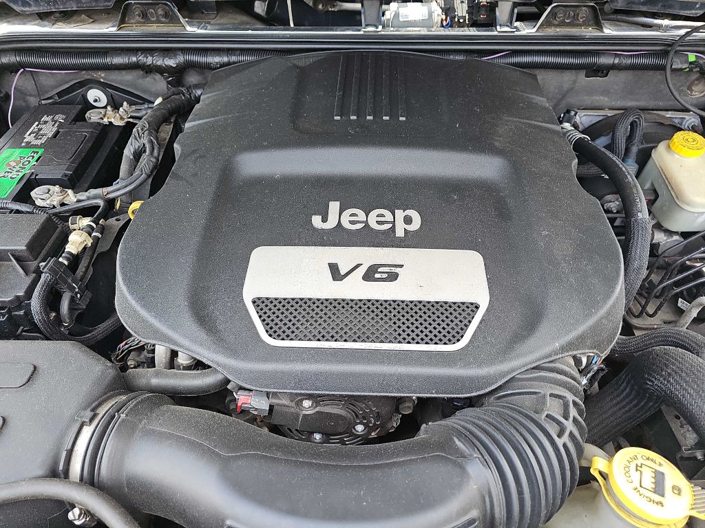 Photo 56 of this JEEP WRANGLER UNLIMI