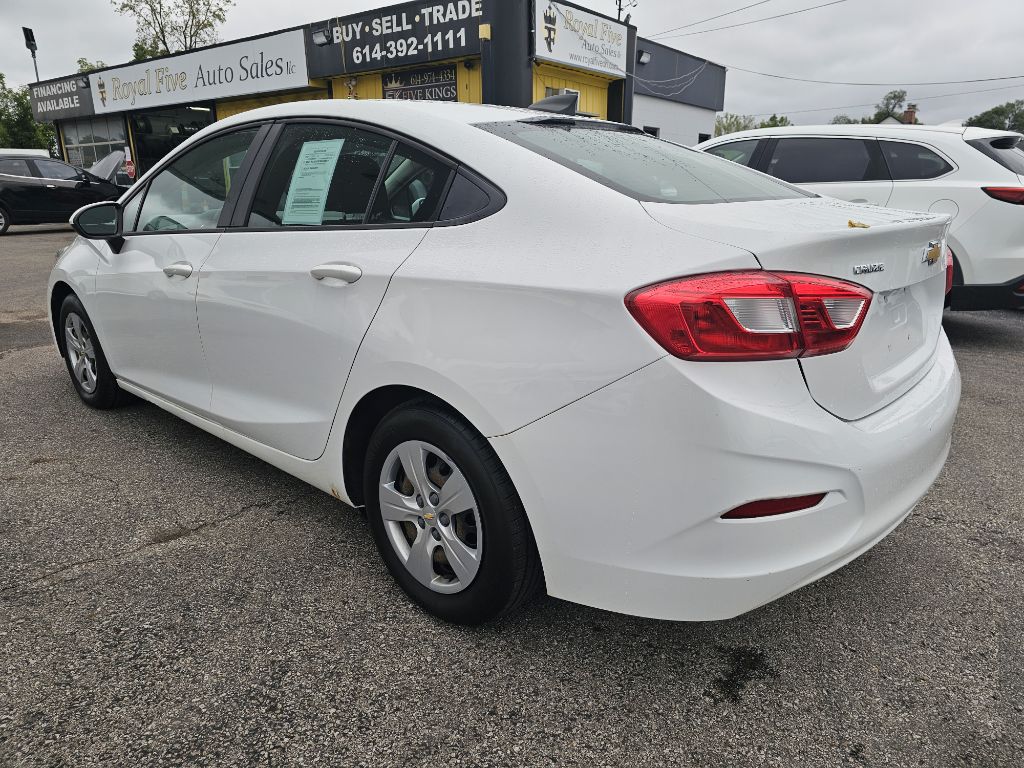 Photo 7 of this CHEVROLET CRUZE LS