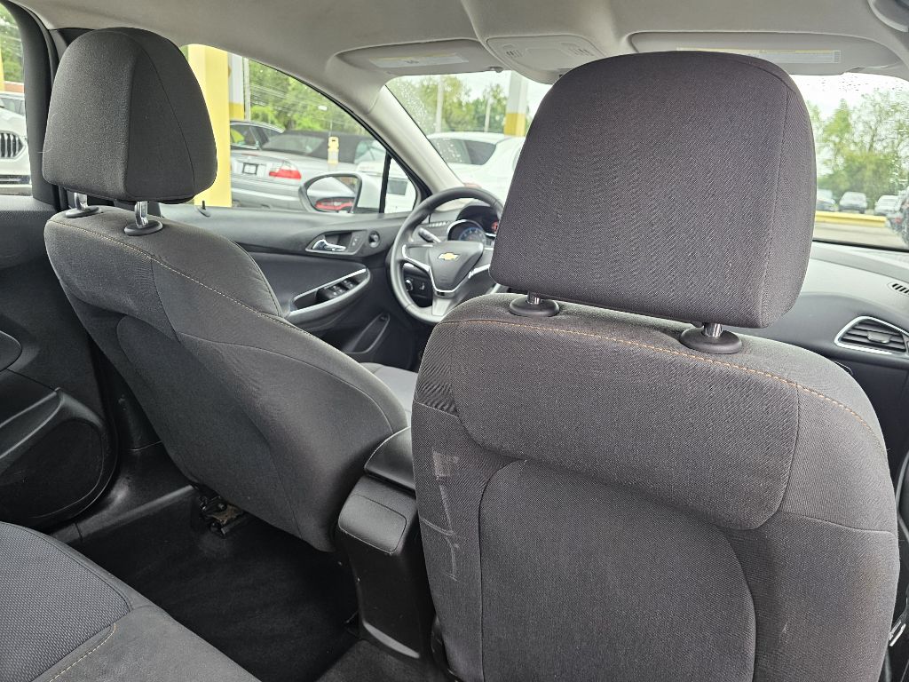 Photo 29 of this CHEVROLET CRUZE LS