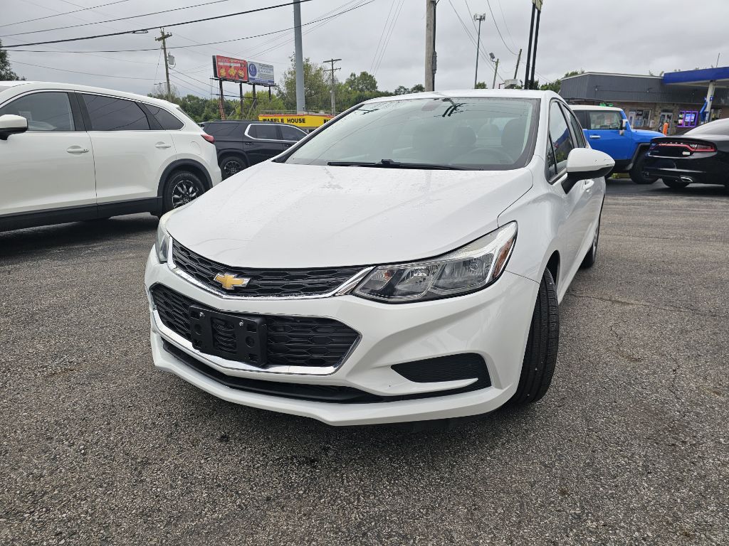 Photo 3 of this CHEVROLET CRUZE LS
