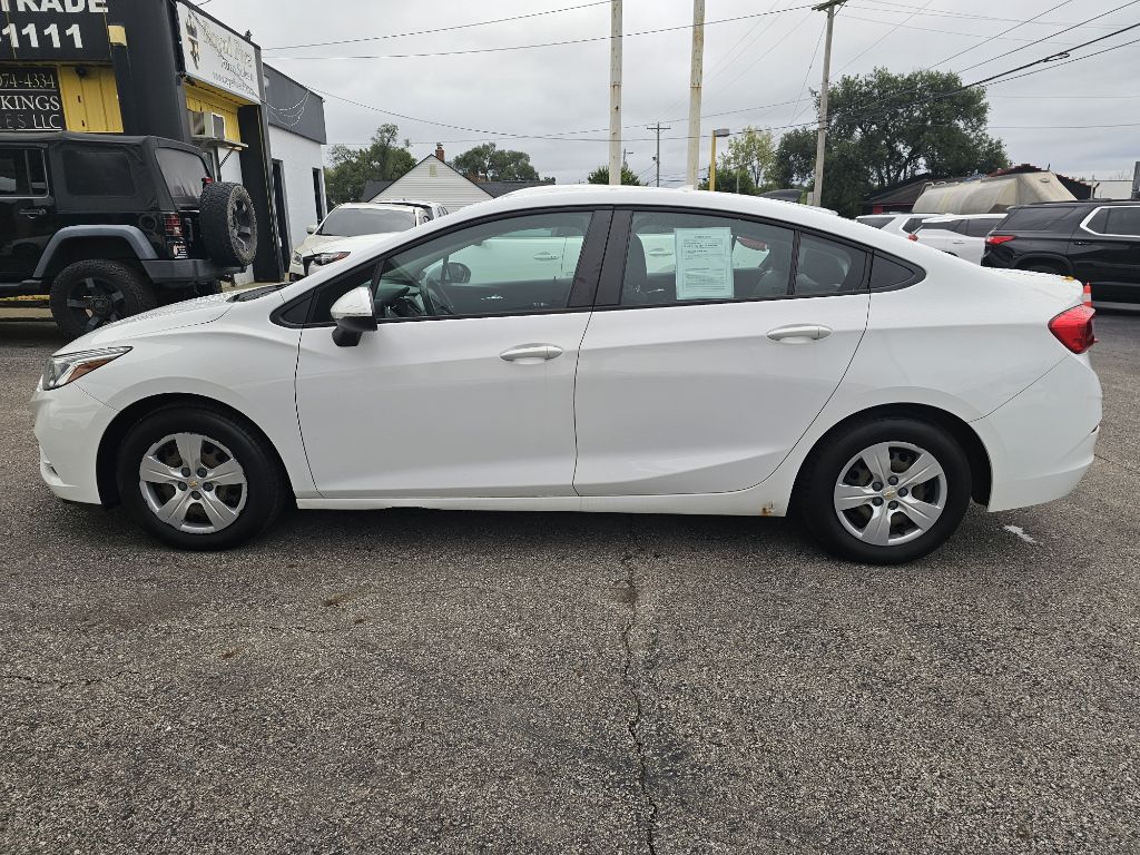 Photo 6 of this CHEVROLET CRUZE LS