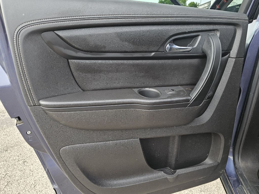 Photo 36 of this GMC ACADIA