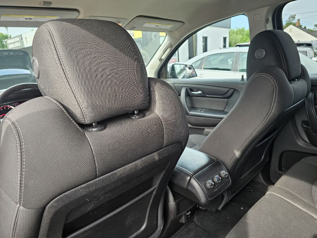 Photo 34 of this GMC ACADIA