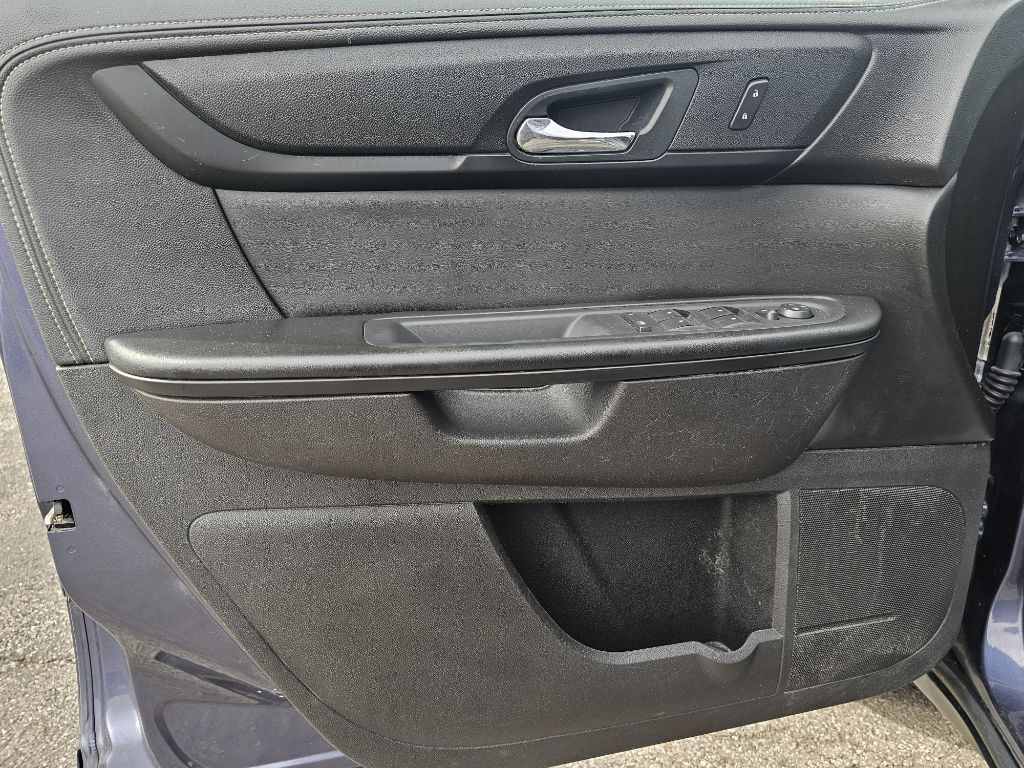 Photo 23 of this GMC ACADIA