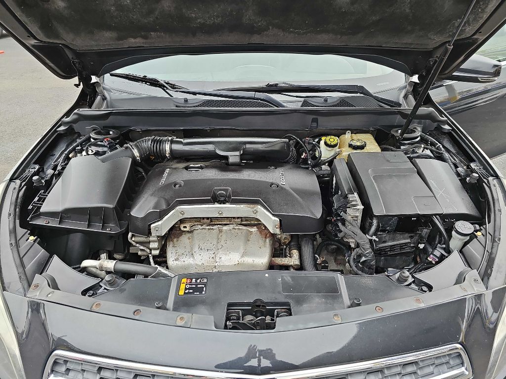 Photo 31 of this CHEVROLET MALIBU