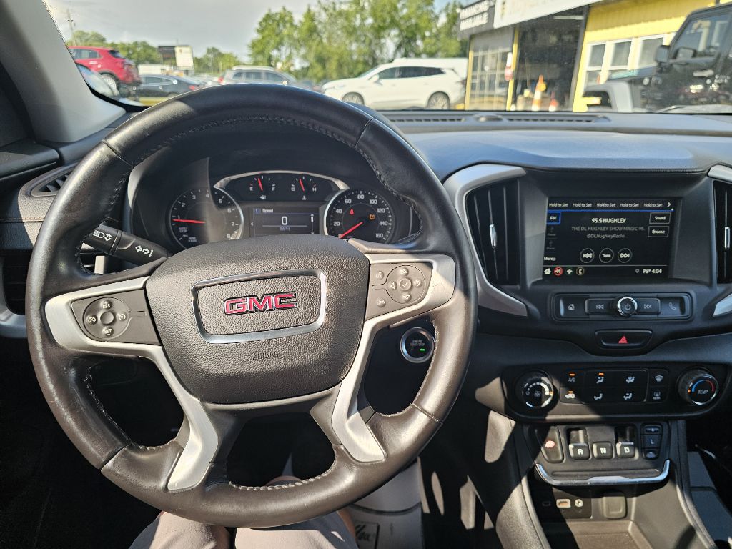 Photo 54 of this GMC TERRAIN SLE