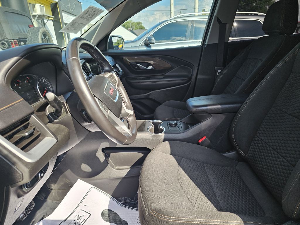 Photo 49 of this GMC TERRAIN SLE