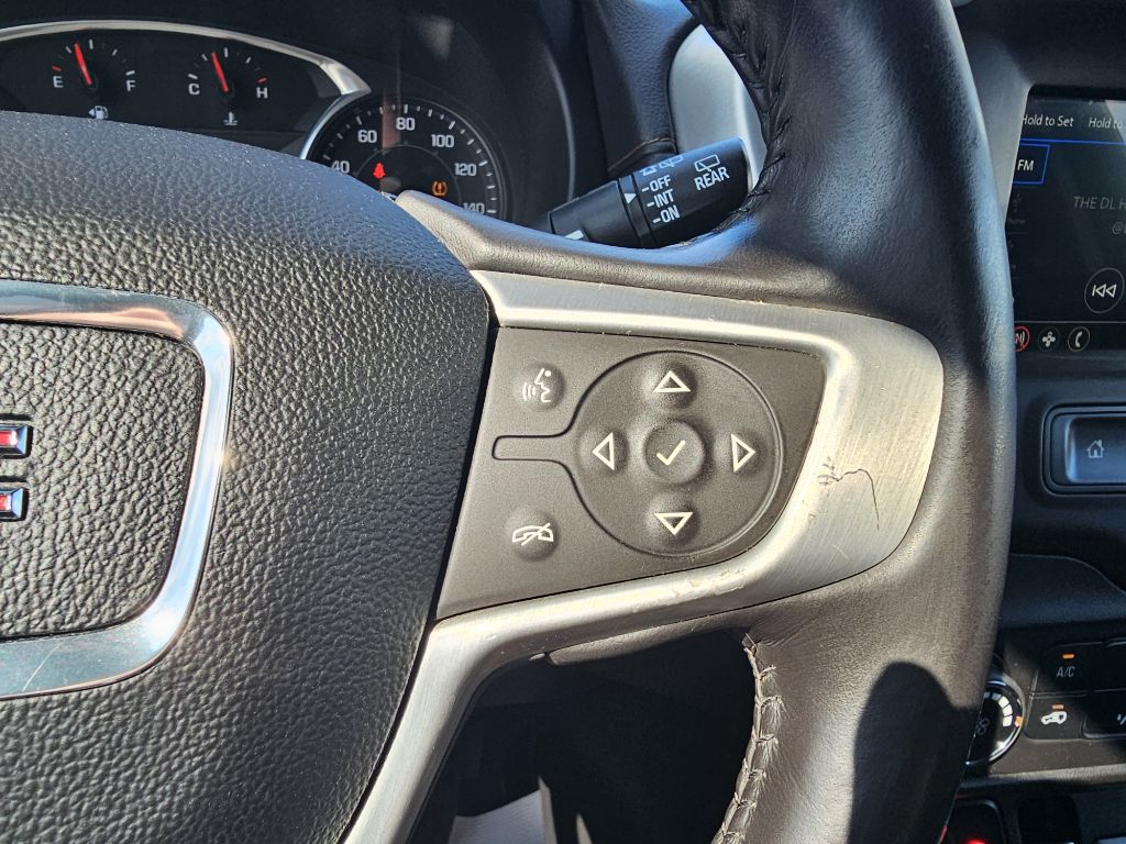 Photo 84 of this GMC TERRAIN SLE