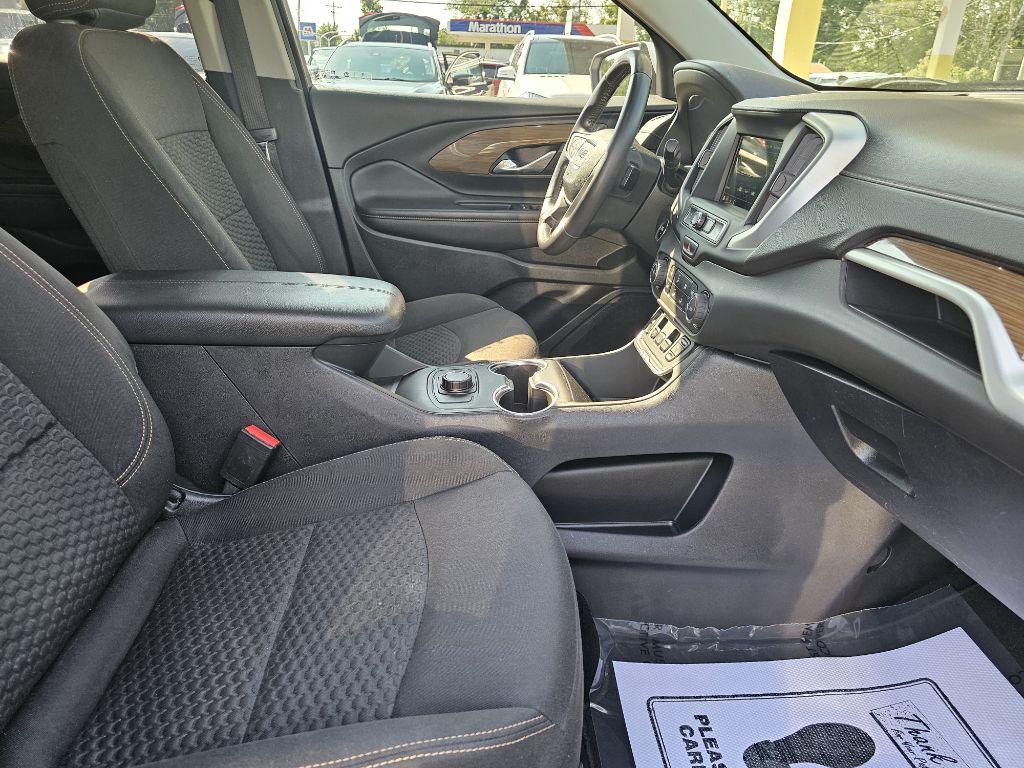 Photo 94 of this GMC TERRAIN SLE