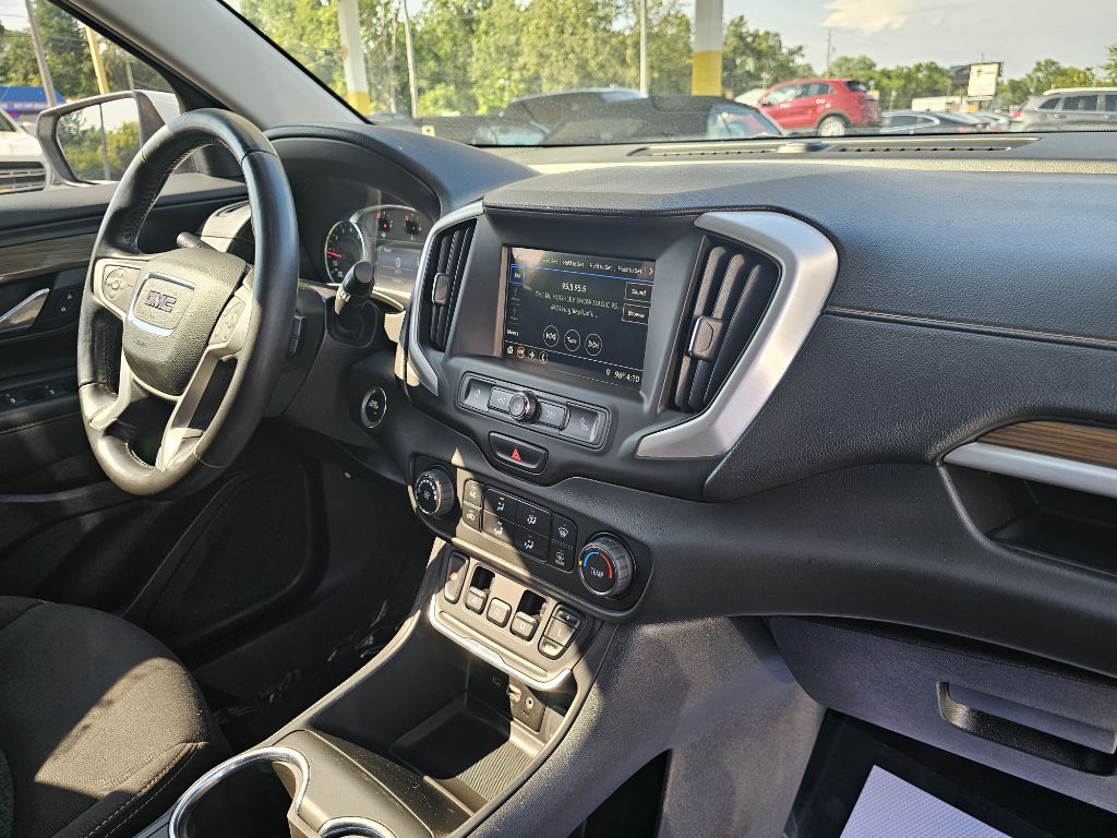 Photo 73 of this GMC TERRAIN SLE