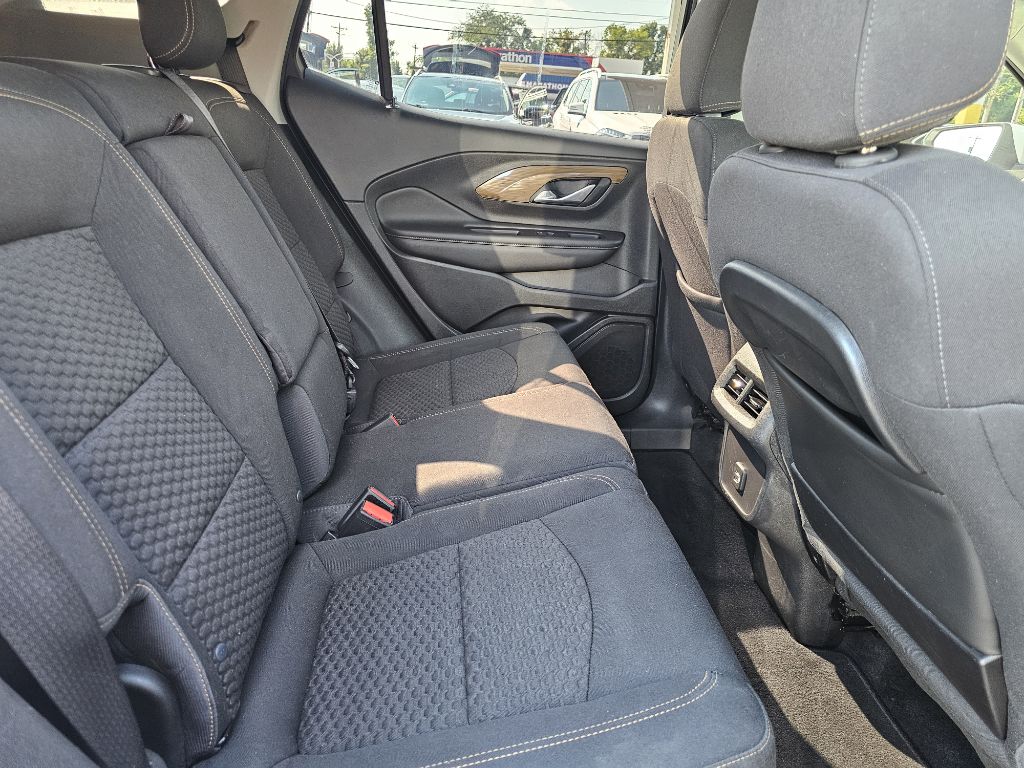 Photo 90 of this GMC TERRAIN SLE