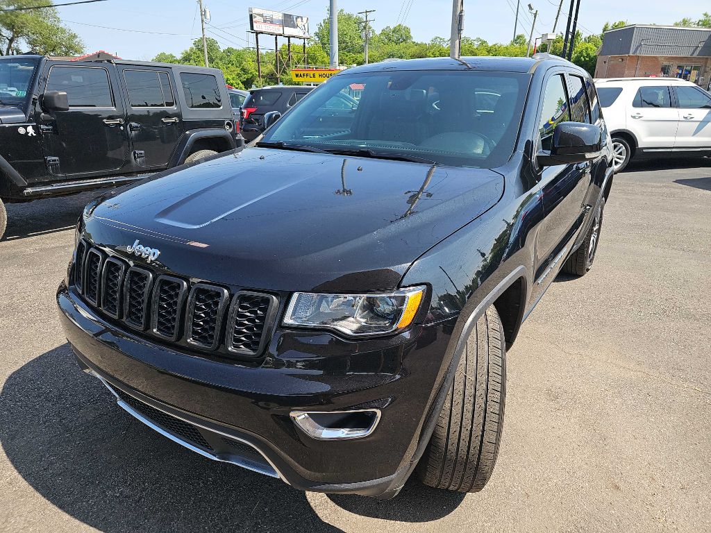Photo 9 of this JEEP GRAND CHEROKEE