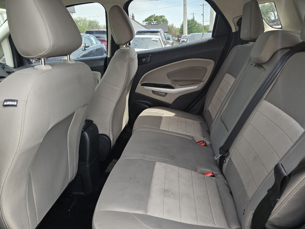 Photo 28 of this FORD ECOSPORT