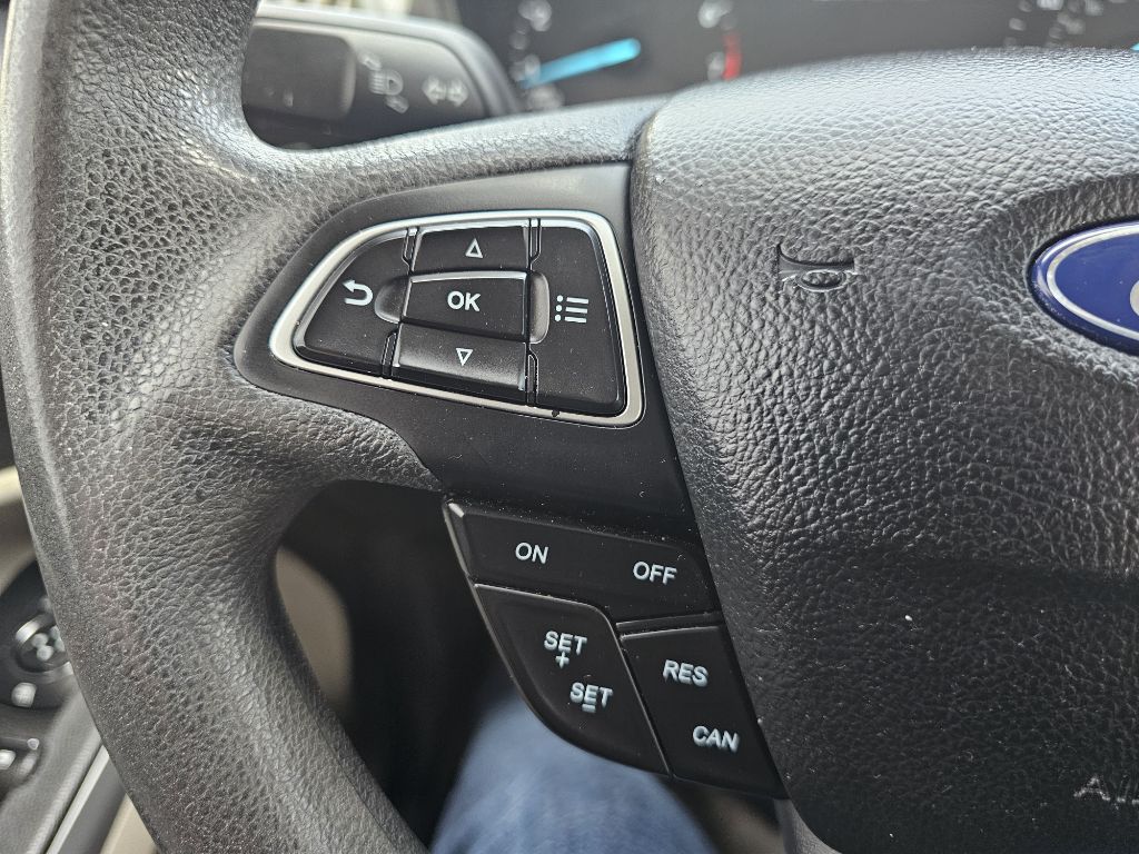 Photo 26 of this FORD ECOSPORT