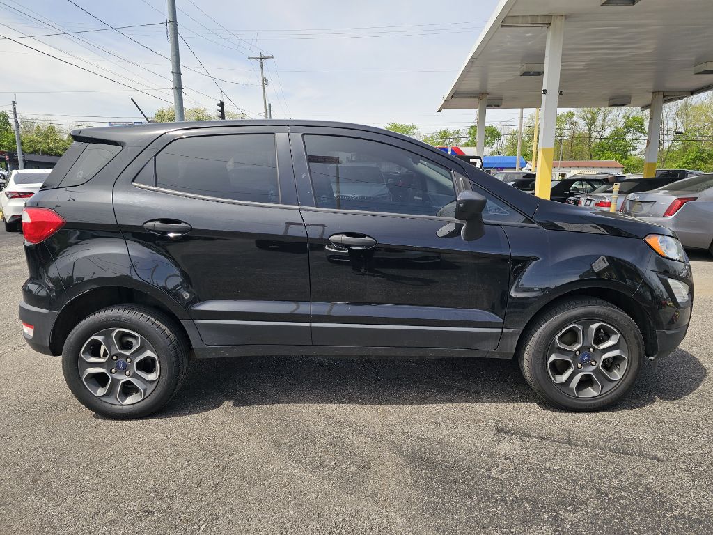 Photo 14 of this FORD ECOSPORT