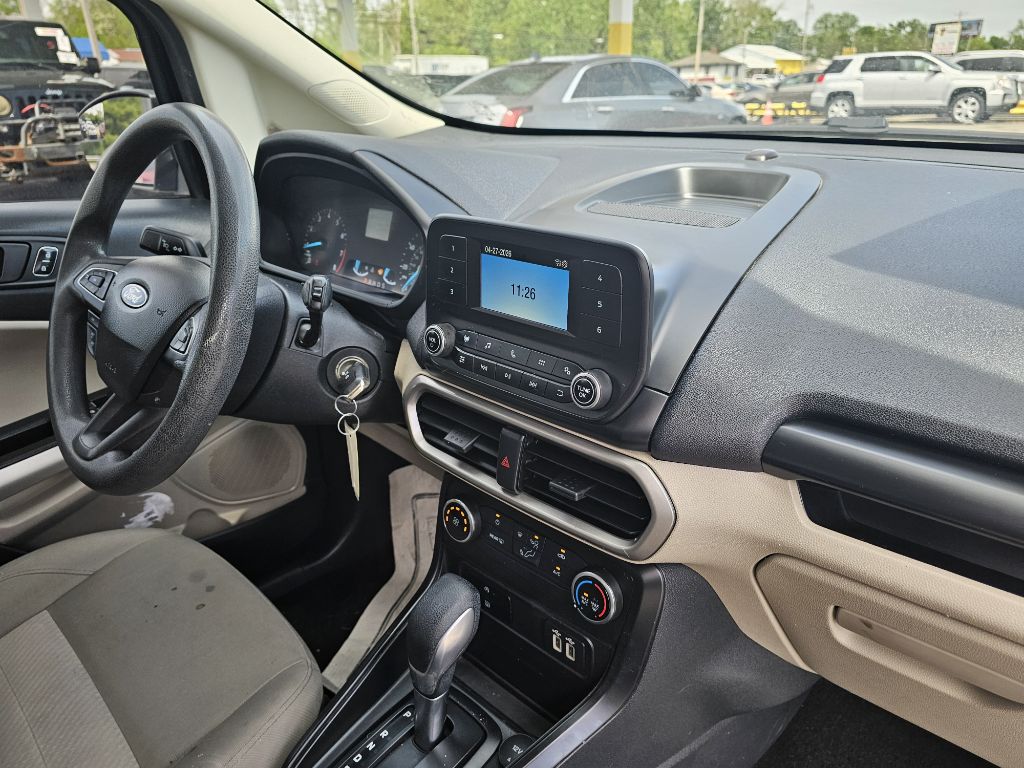 Photo 38 of this FORD ECOSPORT
