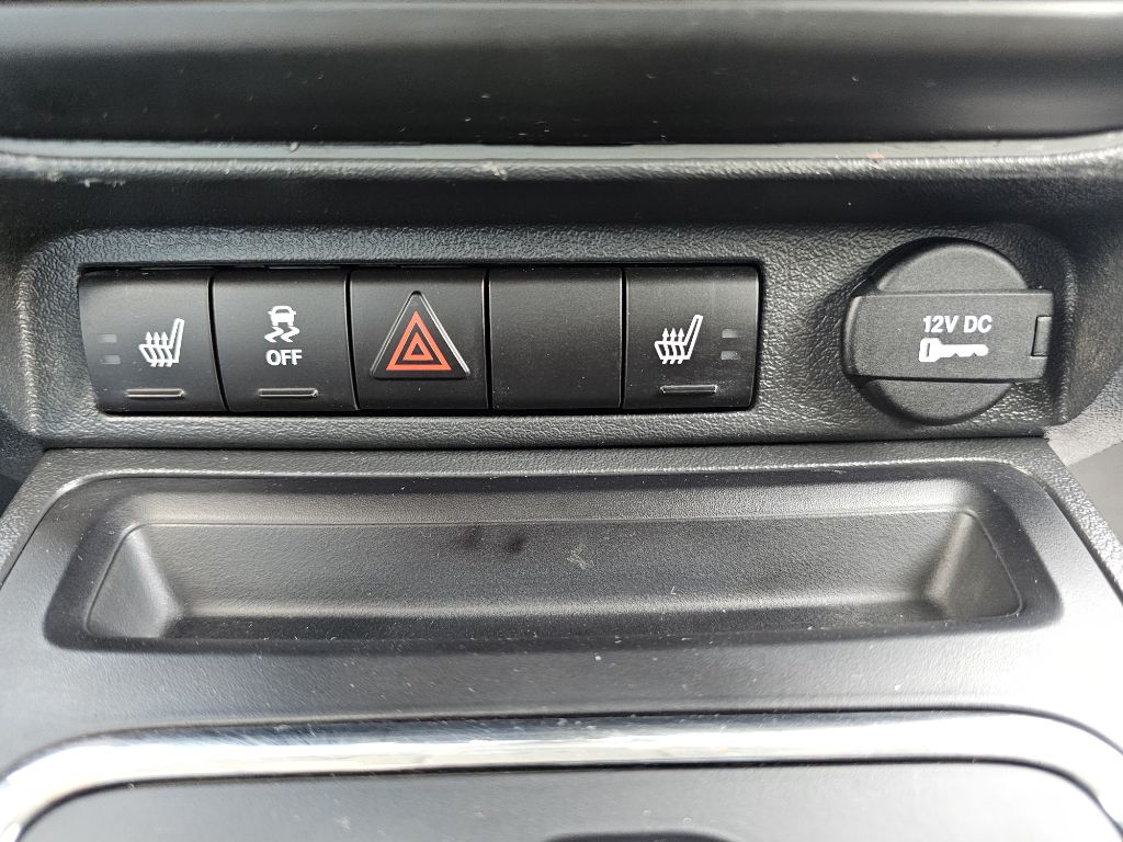Photo 29 of this JEEP COMPASS