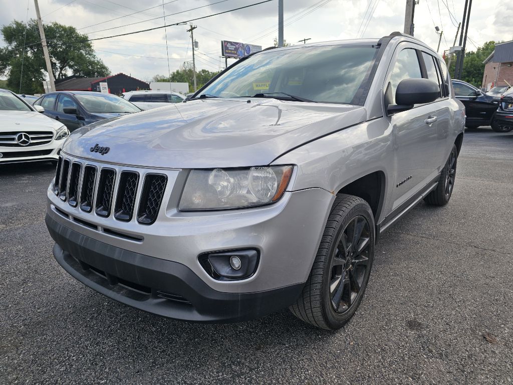 Photo 10 of this JEEP COMPASS