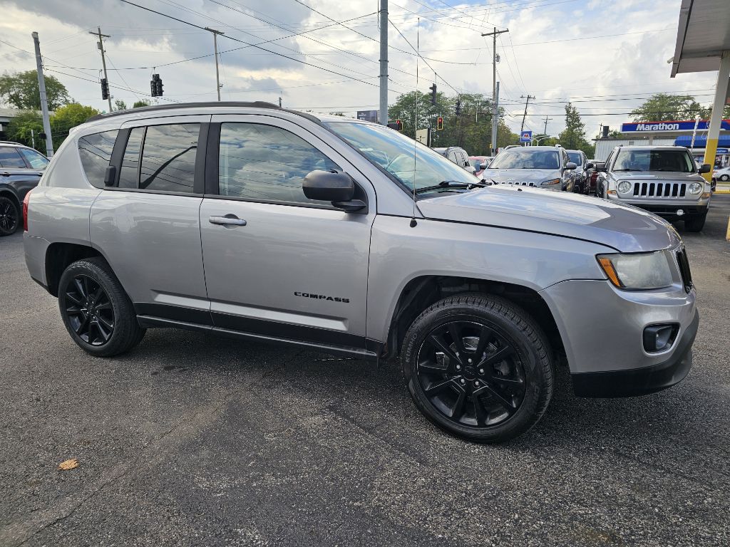 Photo 19 of this JEEP COMPASS