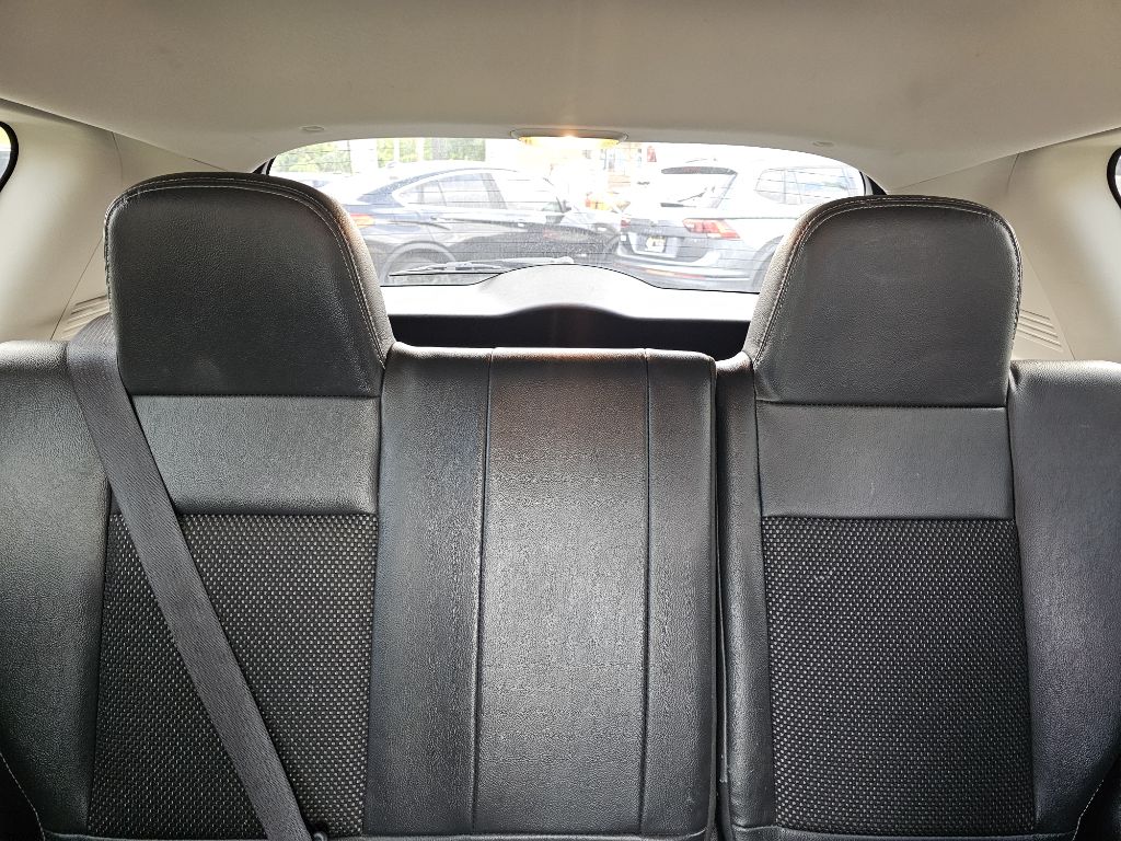 Photo 26 of this JEEP COMPASS
