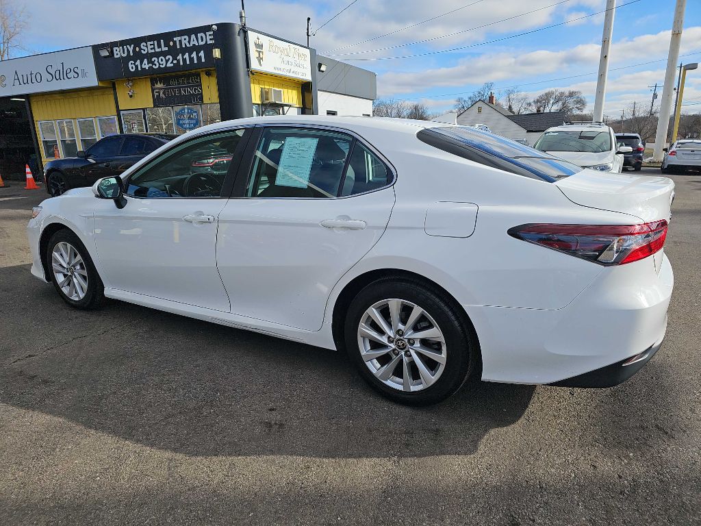 Photo 16 of this TOYOTA CAMRY LE