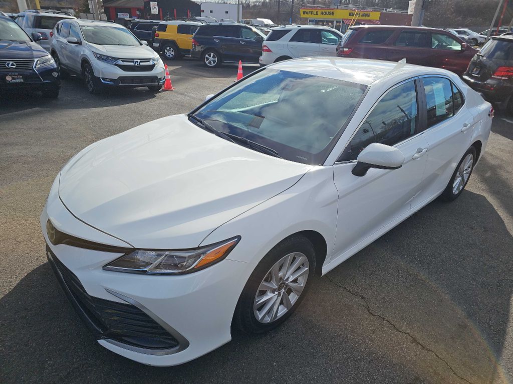 Photo 27 of this TOYOTA CAMRY LE