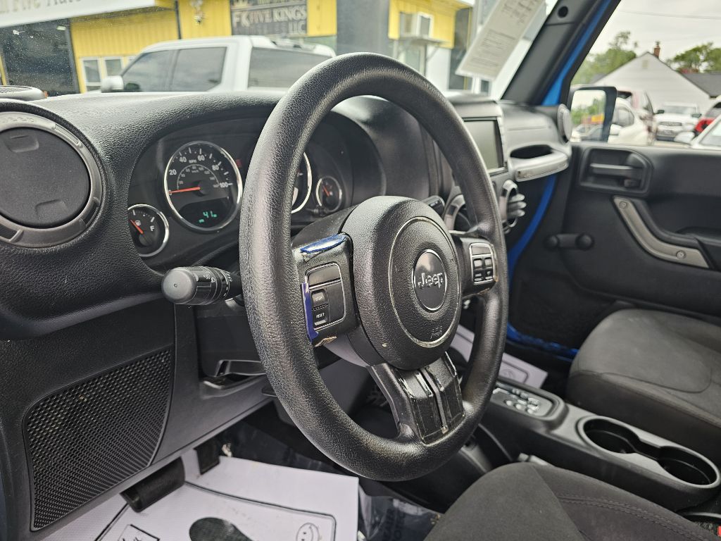 Photo 13 of this JEEP WRANGLER