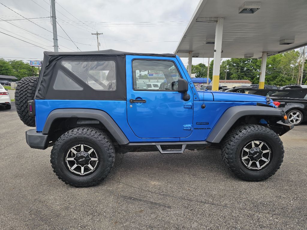 Photo 9 of this JEEP WRANGLER