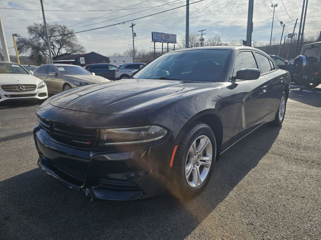 Photo 7 of this DODGE CHARGER SXT
