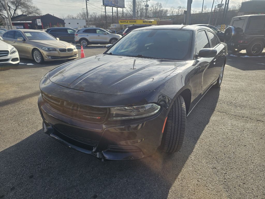 Photo 5 of this DODGE CHARGER SXT